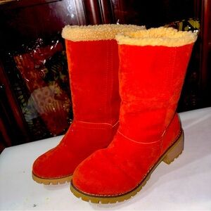 Size 37 Girls Orange Suede Faux Fur Lined Boots Preowned